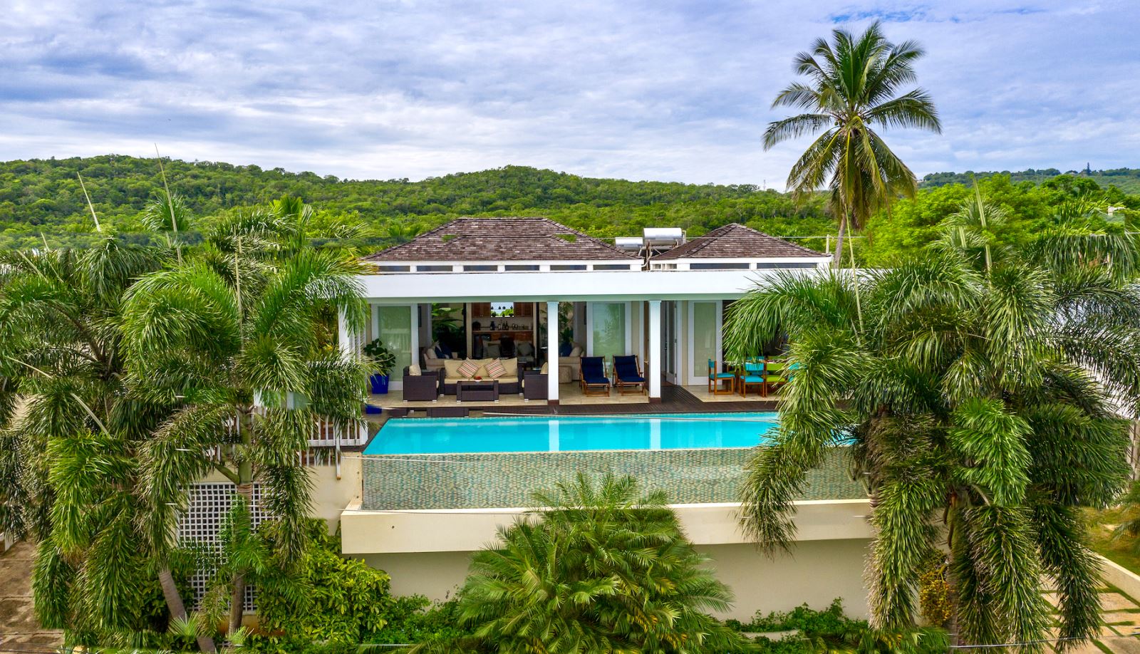 More About Moonshine Villa in Silver Sands Jamaica